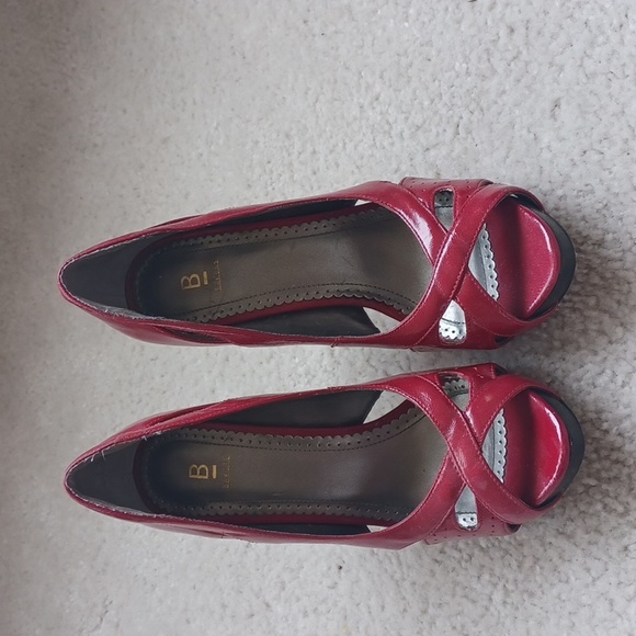 Open toe heels size8 - Picture 2 of 4